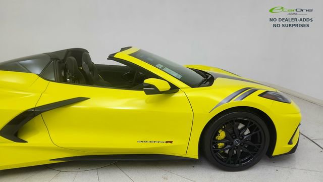 Used 2024 Chevrolet Corvette Stingray Premium Conv w/ Z51 Performance Package image 8