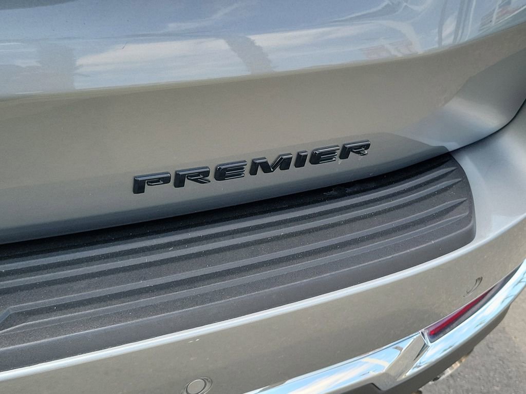 Used 2025 Chevrolet Tahoe Premier AWD/4WD image 27