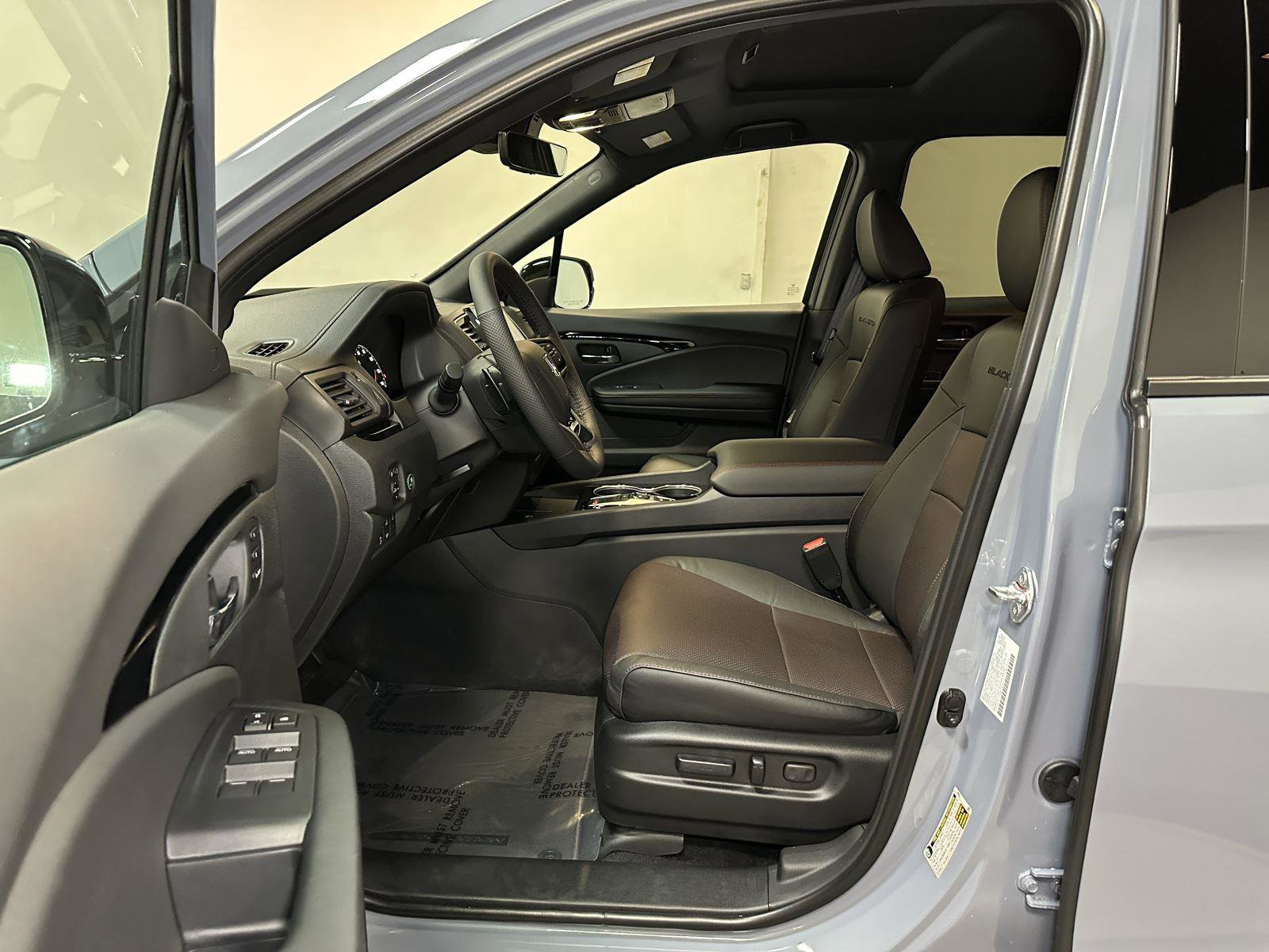 New 2026 Honda Ridgeline Black Edition image 16