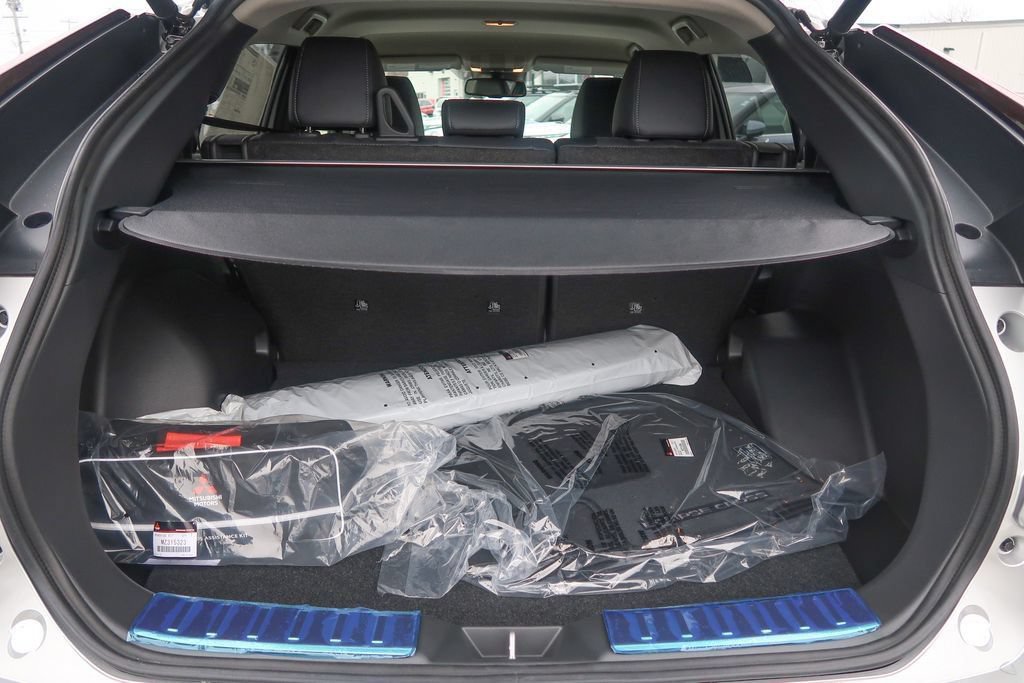New 2026 Mitsubishi Eclipse Cross SE AWD/4WD image 11