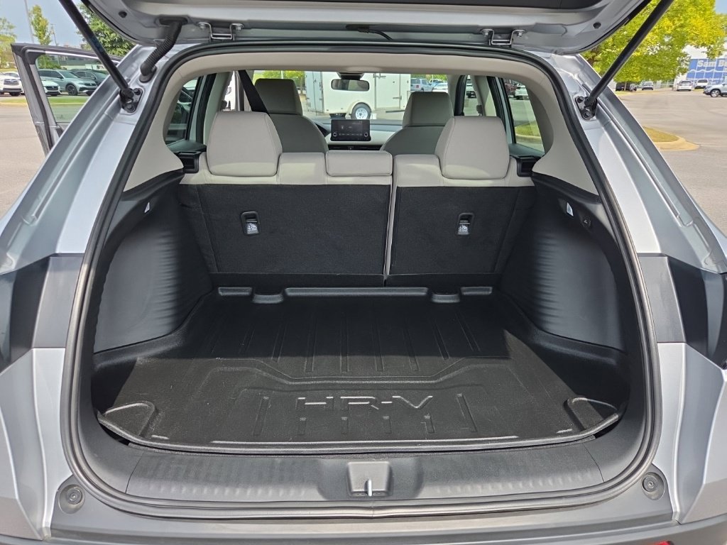 Used 2025 Honda HR-V LX image 51