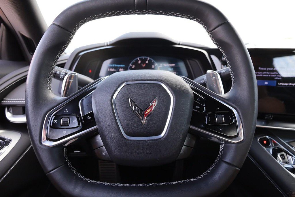 Used 2024 Chevrolet Corvette Stingray Convertible w/ 1LT RWD image 12