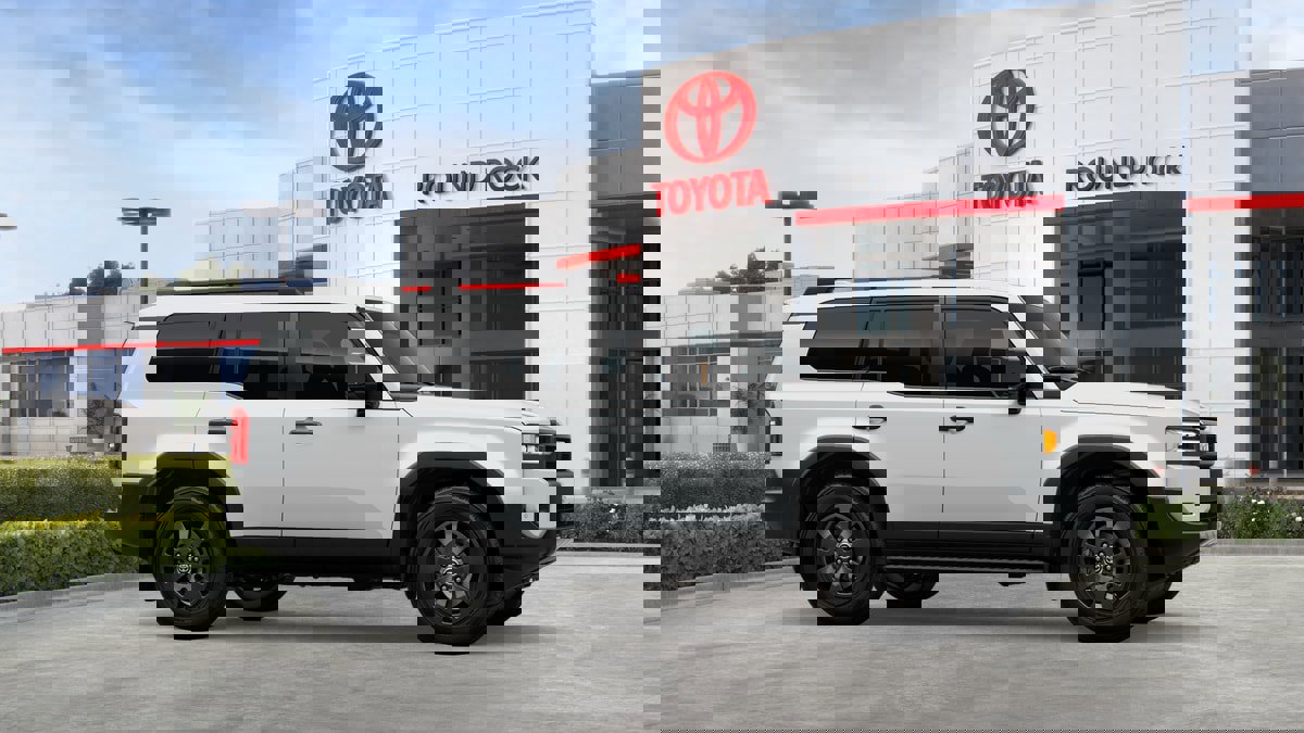 New 2026 Toyota Land Cruiser image 13