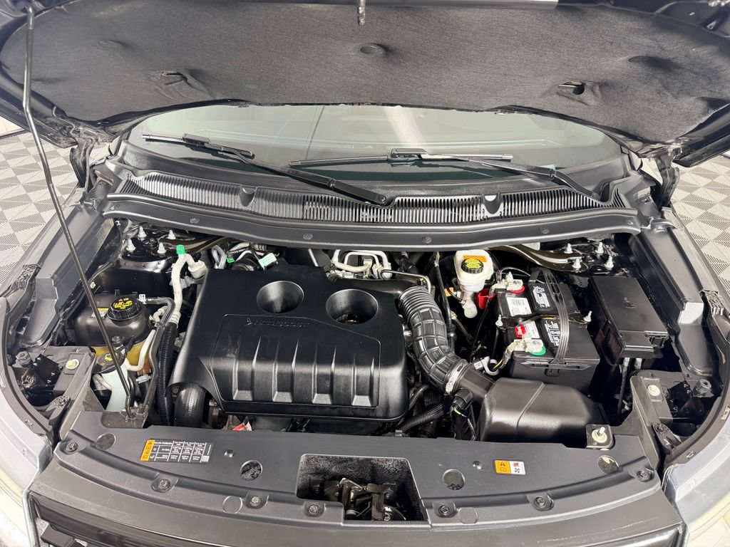 Used 2018 Ford Explorer XLT FWD image 37