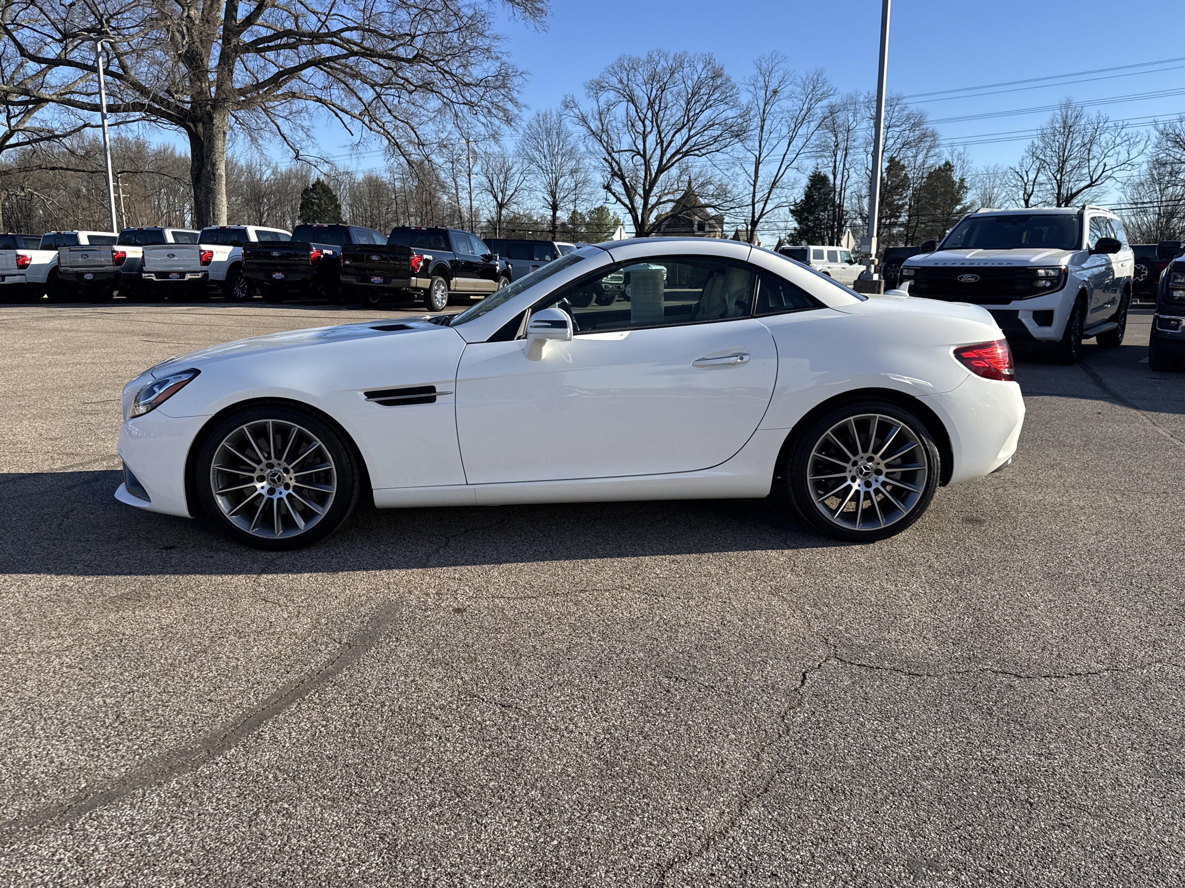 Used 2020 Mercedes-Benz SLC 300 image 6