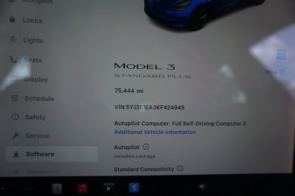Used 2019 Tesla Model 3 Standard Range RWD image 11