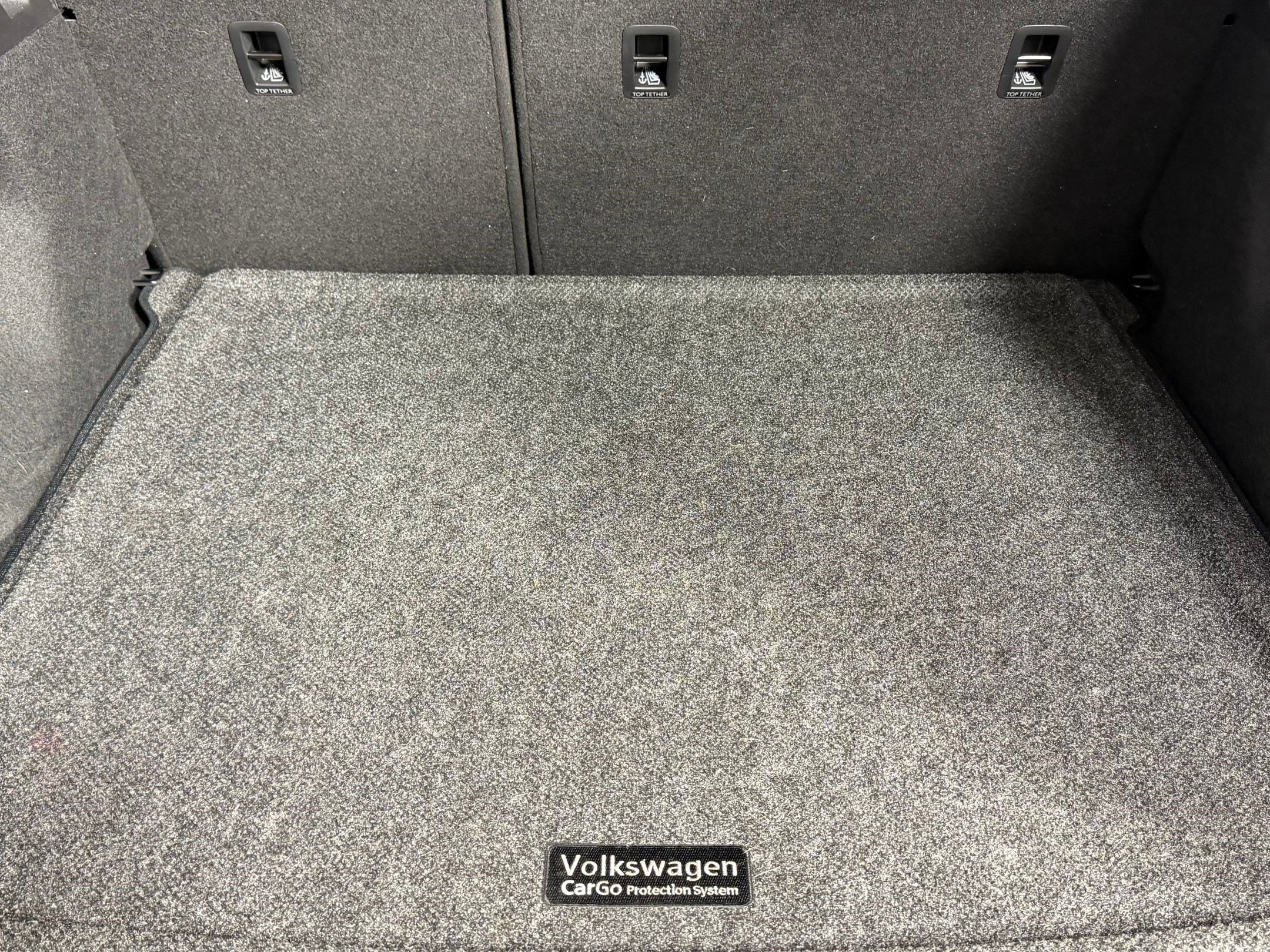 Used 2025 Volkswagen ID.4 Pro image 19