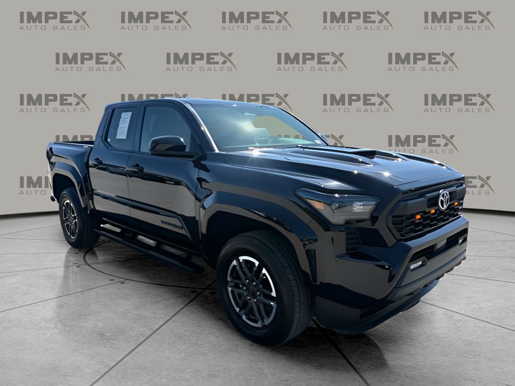 Used 2024 Toyota Tacoma TRD Sport AWD/4WD image 7