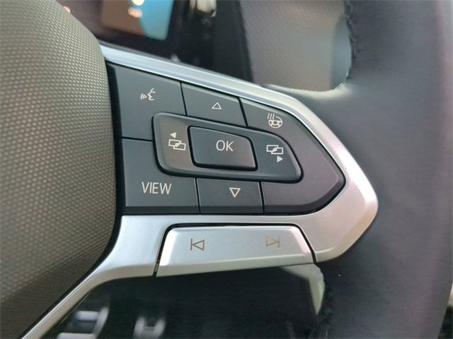 New 2026 Volkswagen Atlas Cross Sport SEL Premium R-Line image 31