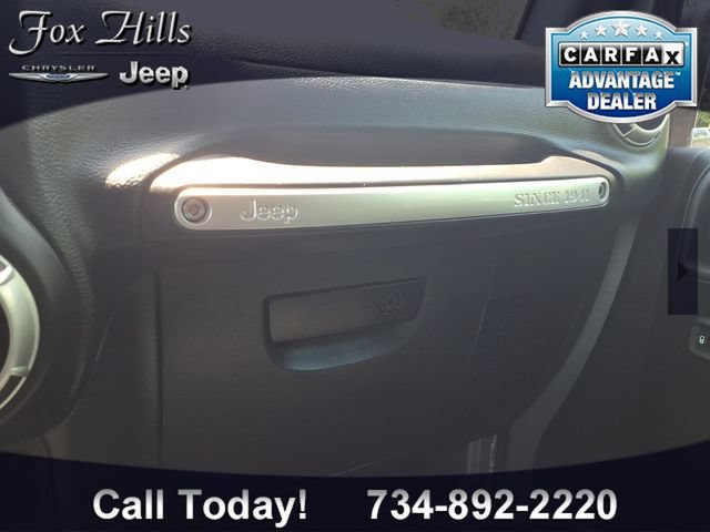 Used 2016 Jeep Wrangler Rubicon AWD/4WD image 22