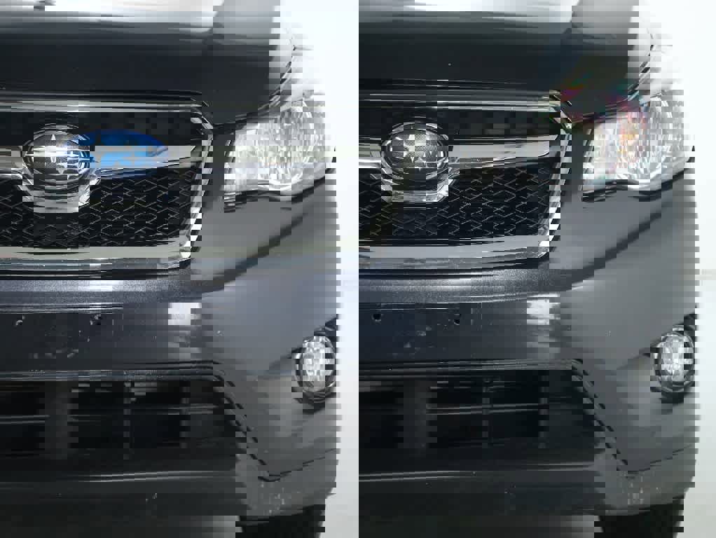 Used 2013 Subaru Crosstrek 2.0i Limited image 7