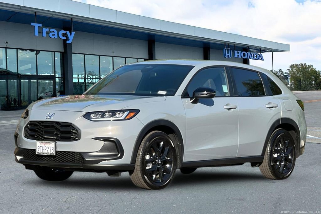 Certified 2025 Honda HR-V Sport image 14