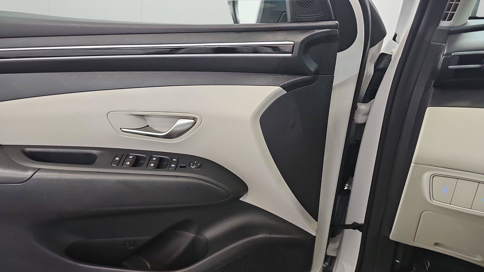 Used 2022 Hyundai Tucson SEL AWD/4WD image 23