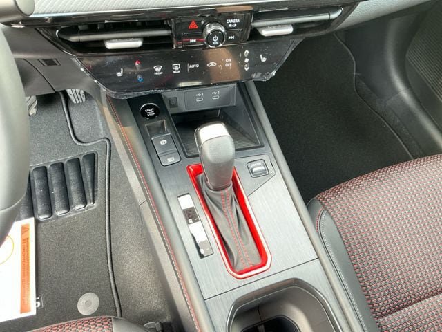 New 2027 Nissan Kicks SR AWD/4WD image 13