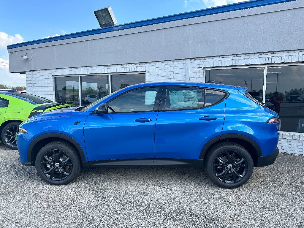 New 2024 Dodge Hornet GT w/ GT Blacktop Package image 1