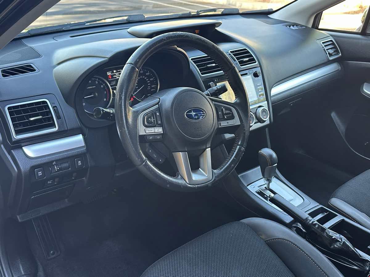 Used 2016 Subaru Crosstrek 2.0i Premium AWD/4WD image 11