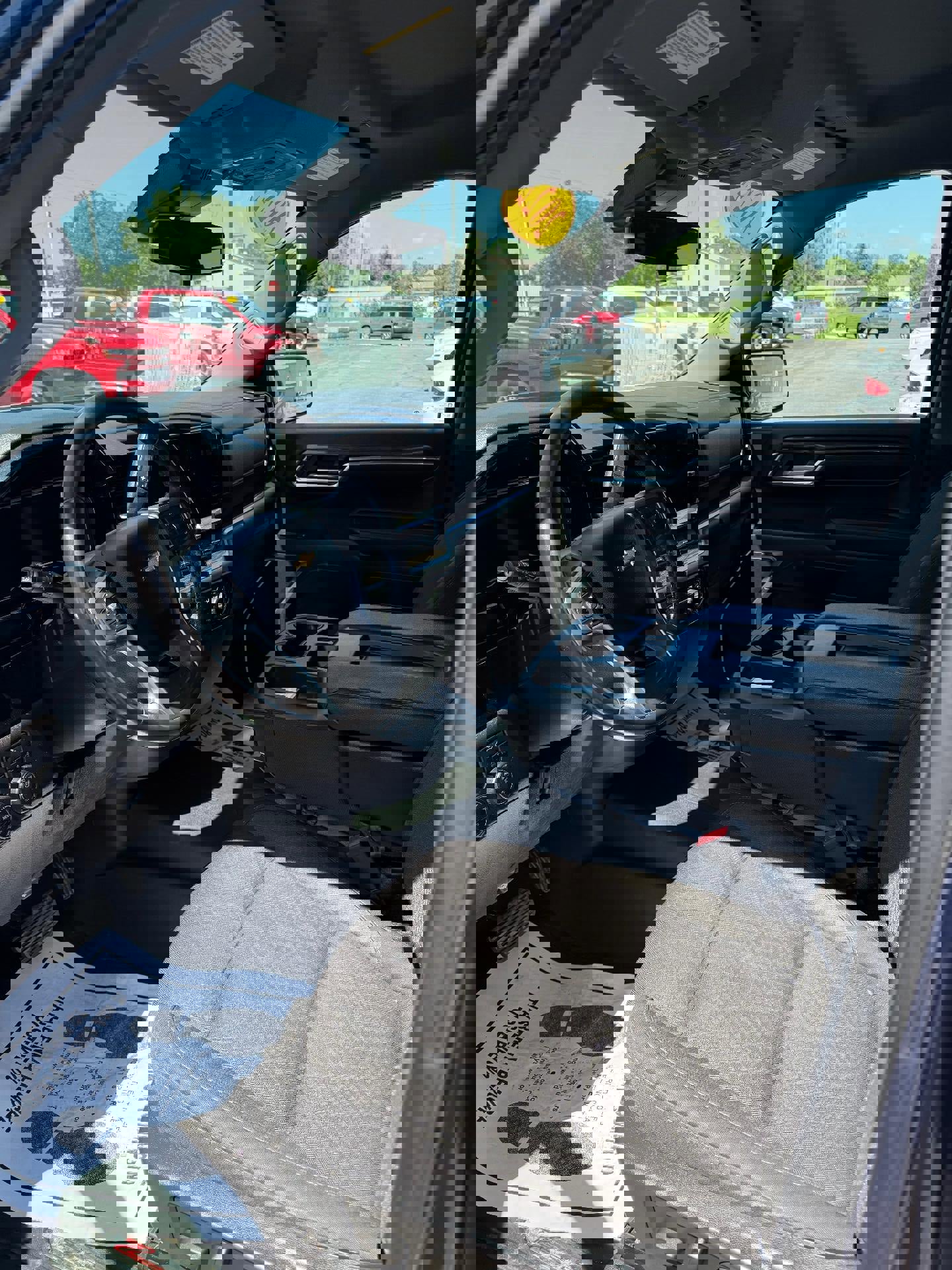 Used 2022 Chevrolet Silverado 1500 LT image 4