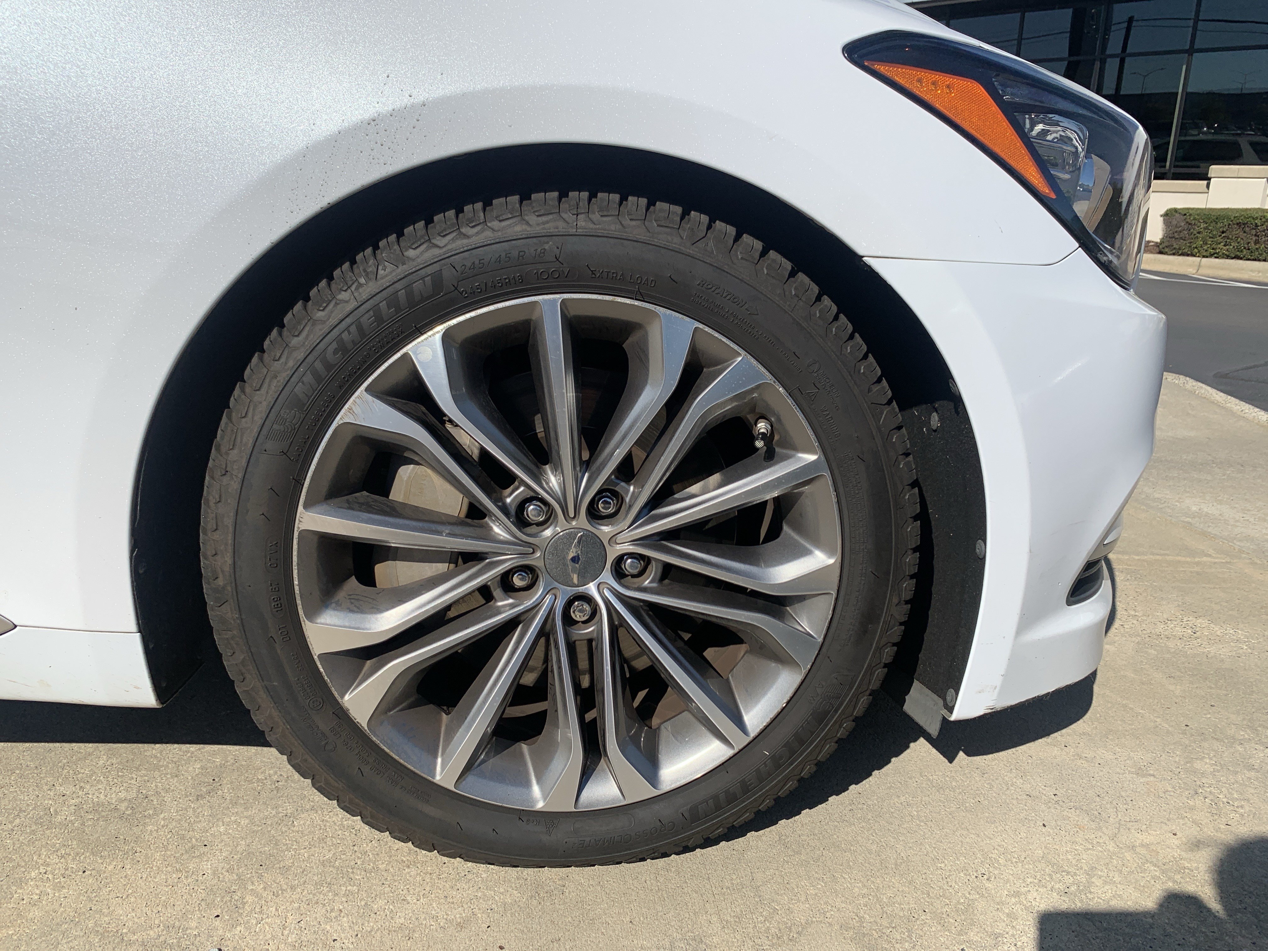 Used 2015 Hyundai Genesis 3.8 w/ Option Group 03 RWD image 13