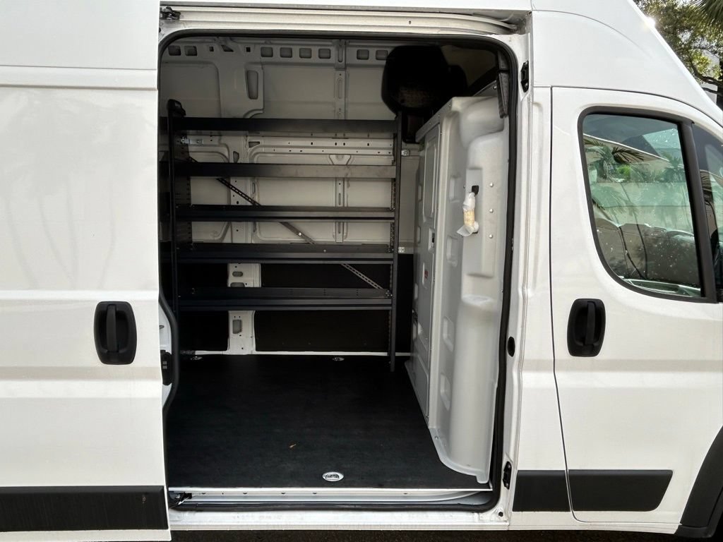 Used 2024 RAM ProMaster 3500 w/ Convenience Group FWD image 24