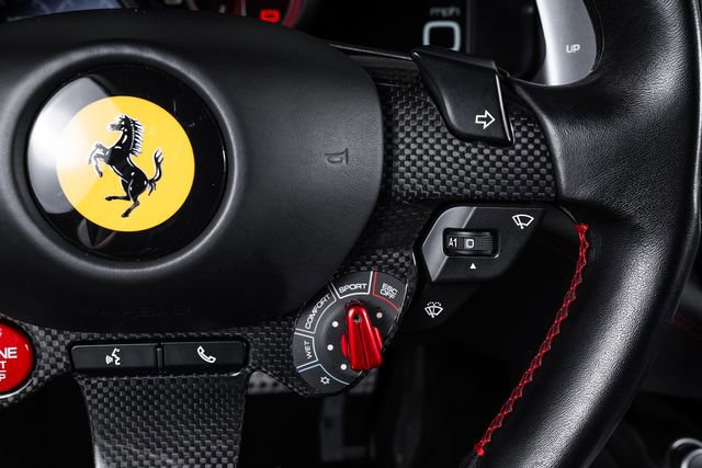 Used 2019 Ferrari GTC4Lusso AWD/4WD image 43