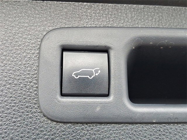 Used 2022 Toyota Highlander Platinum image 28