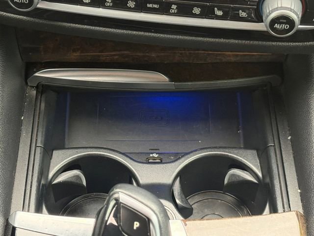 Used 2018 BMW 530e w/ Premium Package 2 image 6