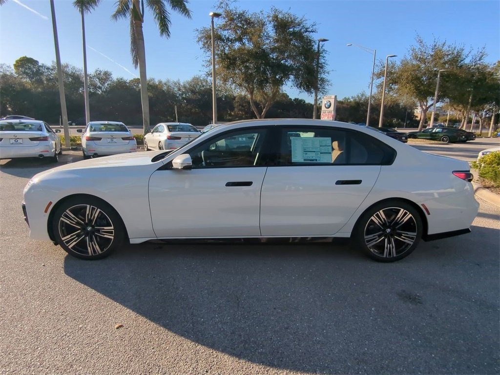 New 2026 BMW 740i 740i w/ Premium Package image 7