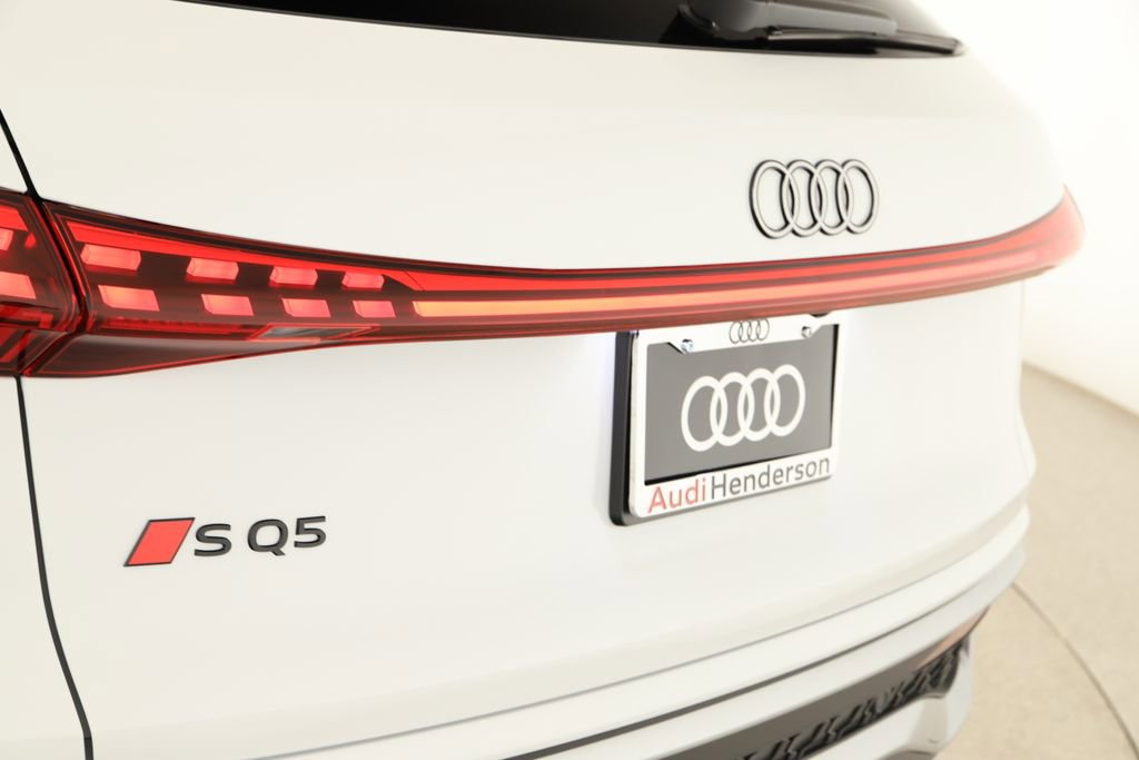 New 2026 Audi SQ5 Premium Plus image 36