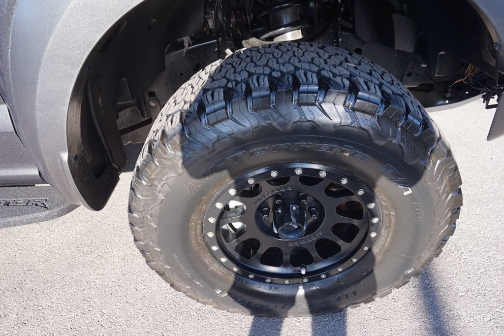 Used 2018 Ford F150 Raptor w/ Equipment Group 802A Luxury AWD/4WD image 15