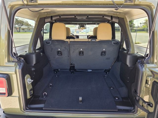 Used 2026 Jeep Wrangler Unlimited Sport AWD/4WD image 17