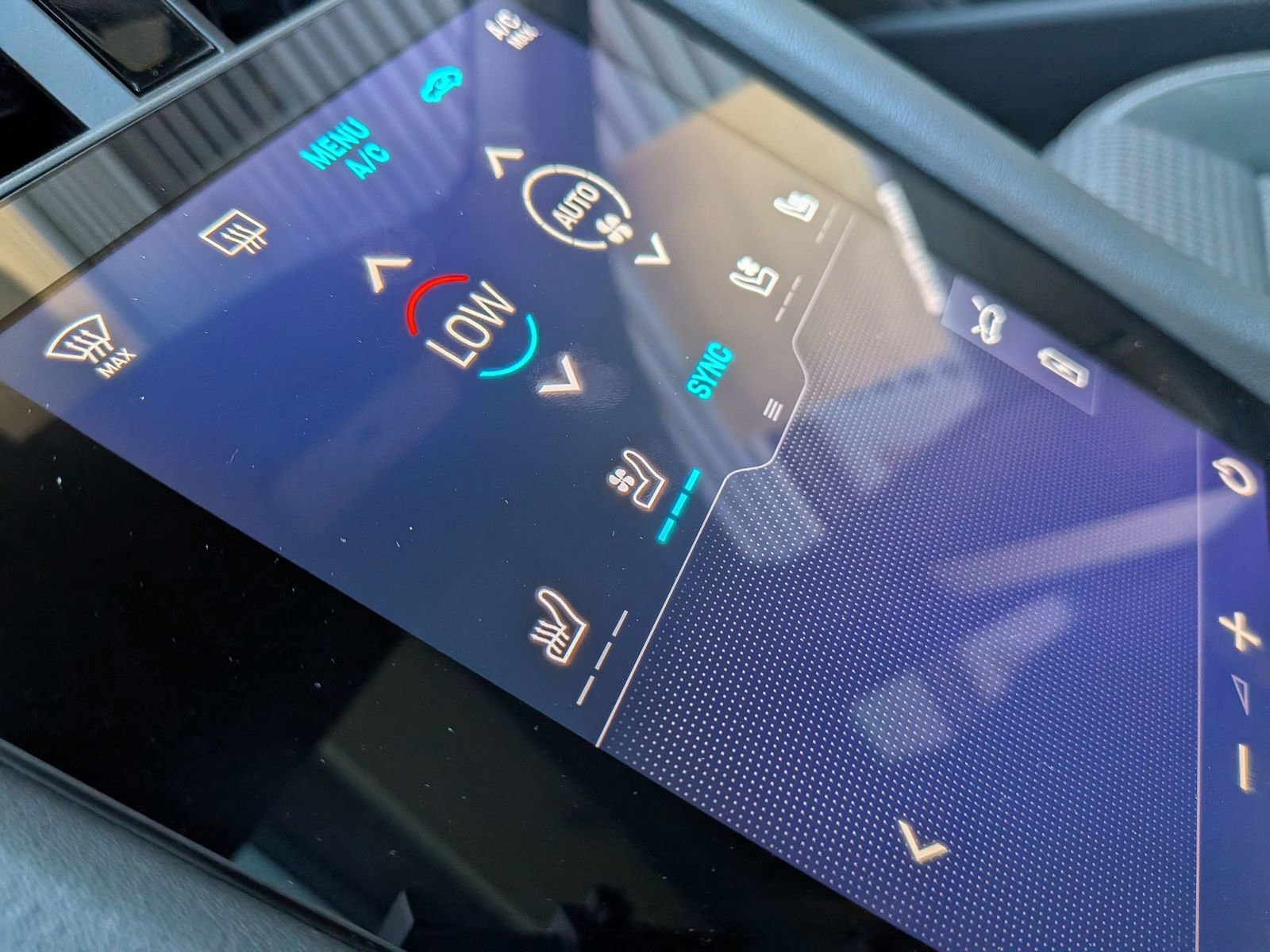 Certified 2026 Porsche Taycan 4S image 20