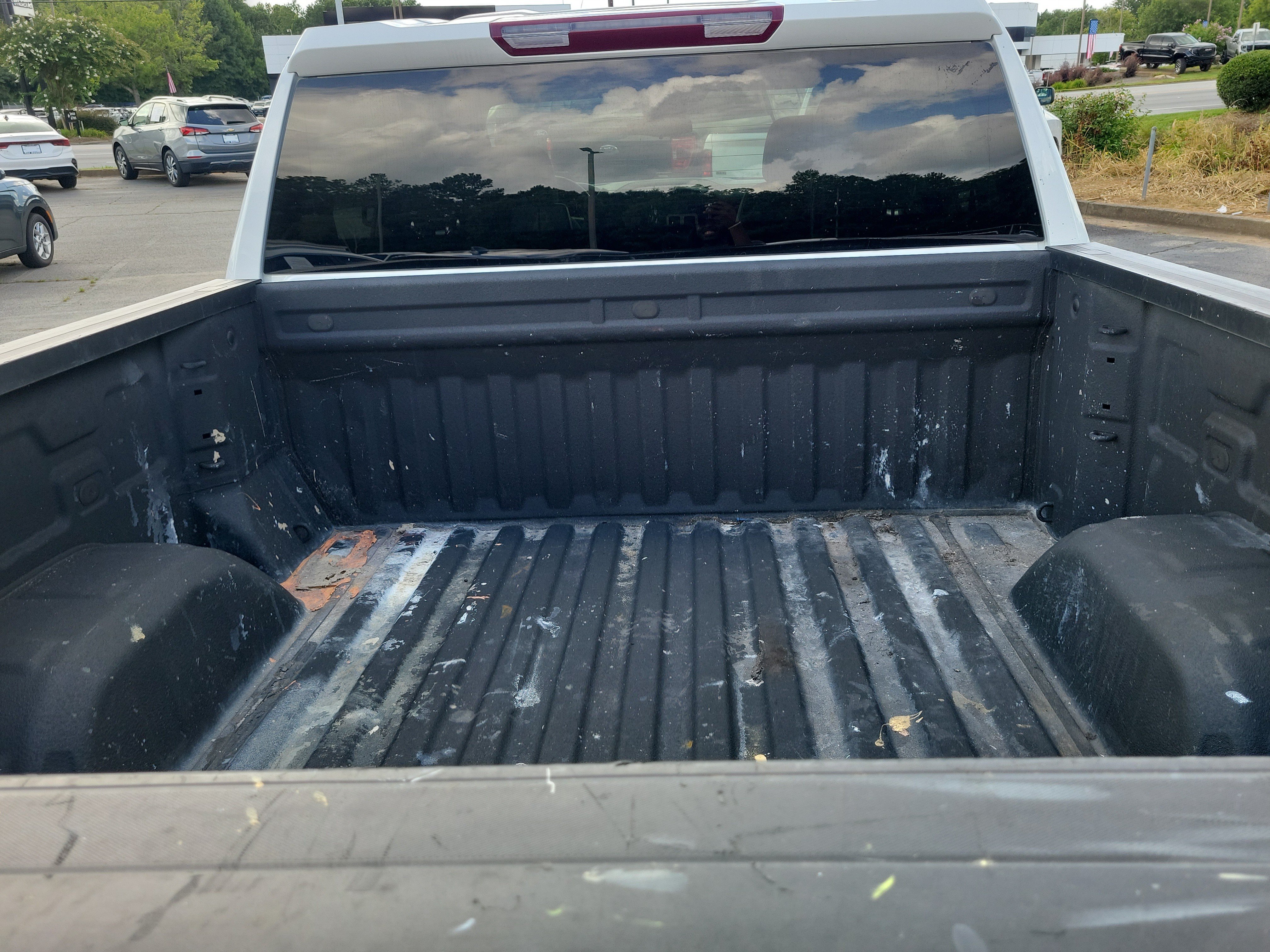 Used 2024 Chevrolet Silverado 1500 Custom RWD image 9