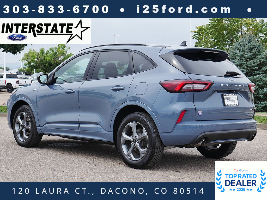 Used 2024 Ford Escape ST-Line w/ Tech Pack #1 AWD/4WD image 3