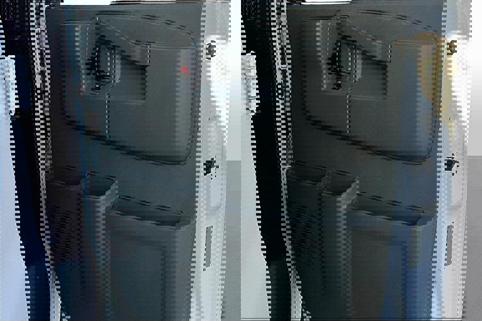 Used 2016 Chevrolet Express 2500 image 16