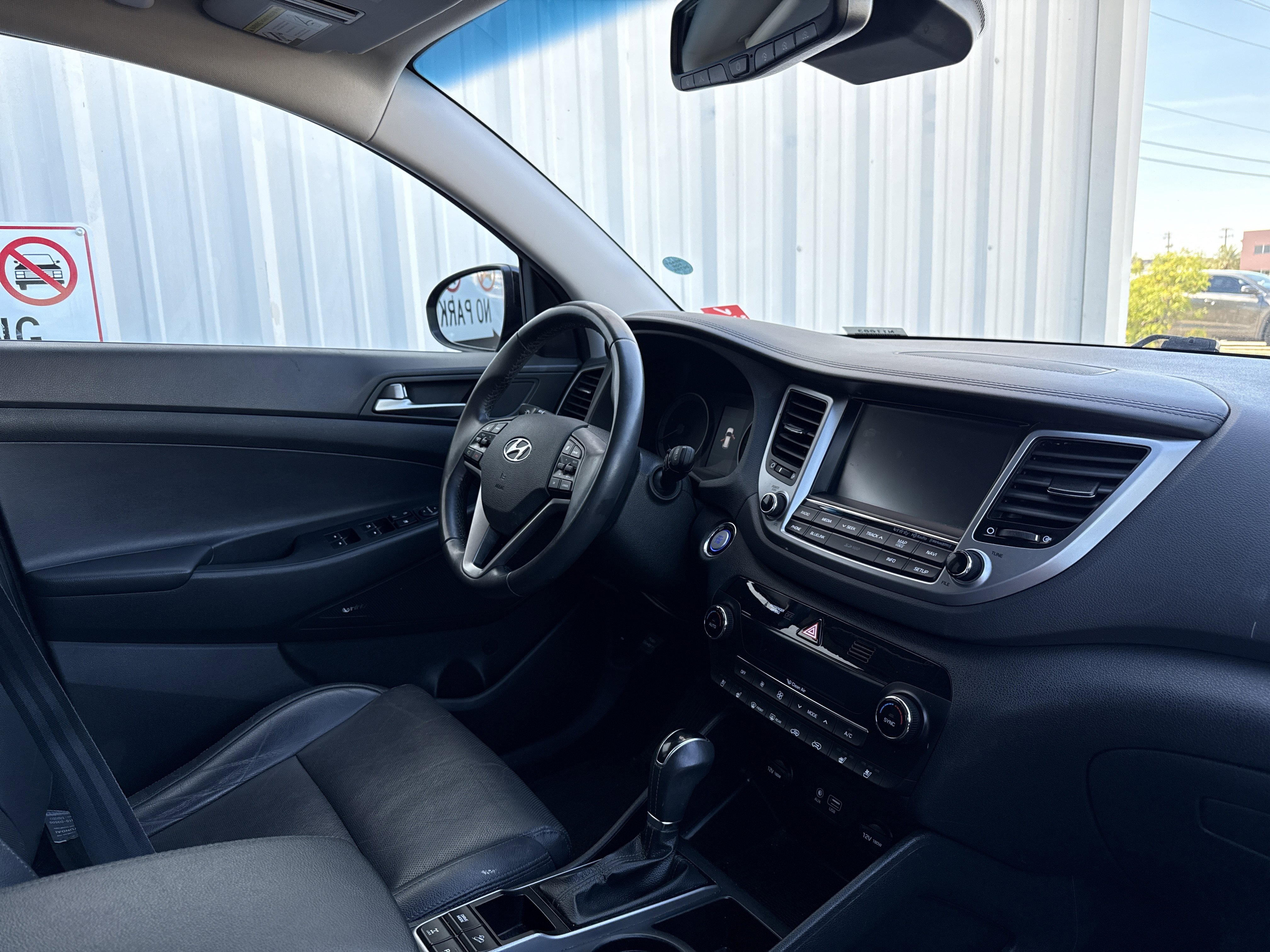 Used 2017 Hyundai Tucson Limited w/ Limited Ultimate Package 03 image 40