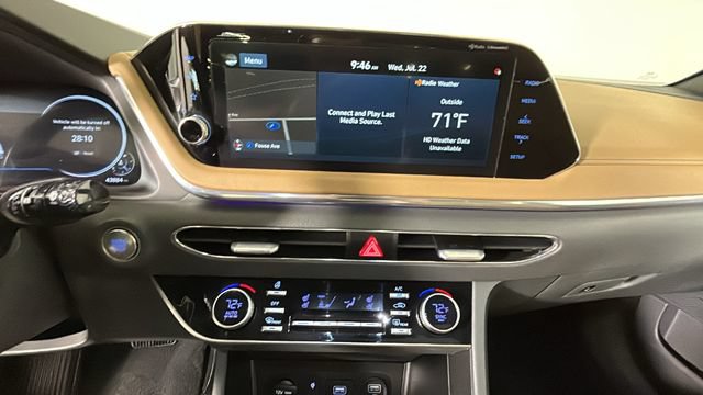 Used 2021 Hyundai Sonata Limited w/ Winter Weather Package FWD image 23