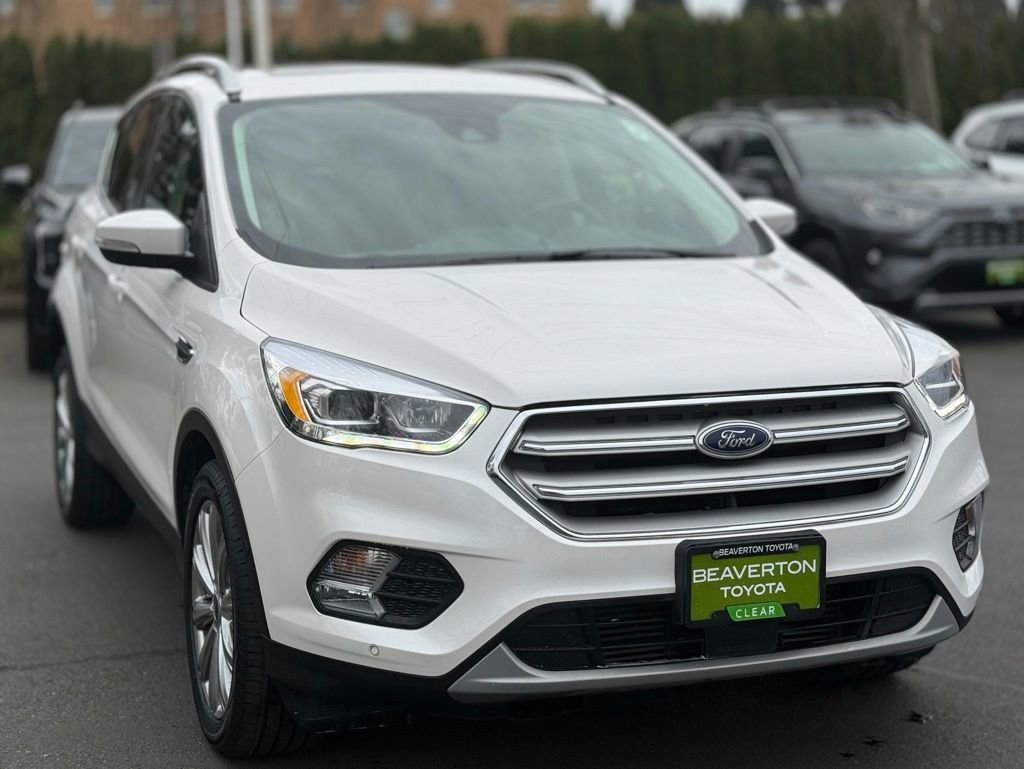 Used 2018 Ford Escape Titanium w/ Ford Safe & Smart Package image 7