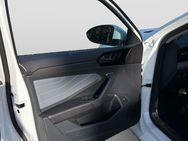New 2027 Volkswagen Jetta SEL FWD image 16