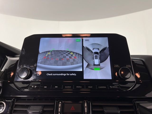 Used 2024 Nissan Pathfinder SL image 26