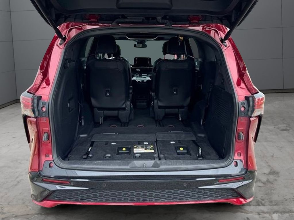 Certified 2022 Toyota Sienna XSE w/ XSE Plus Package AWD/4WD image 43