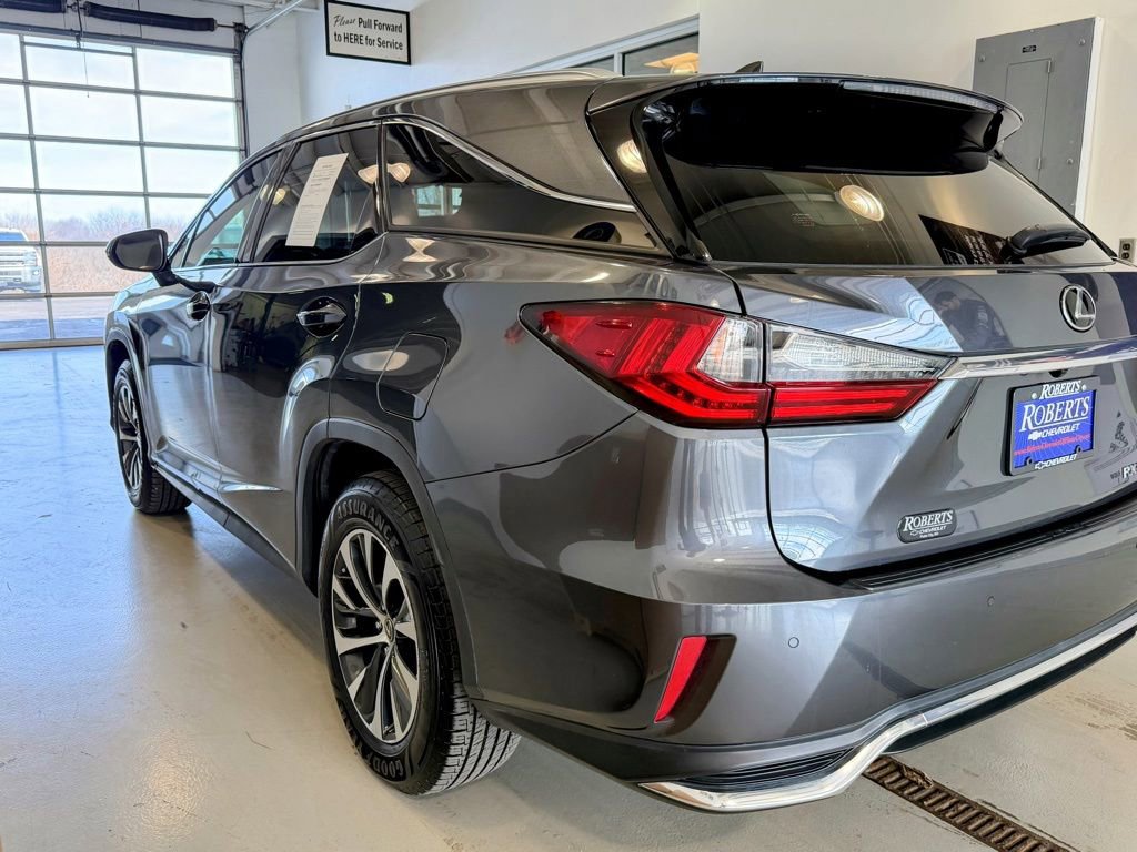Used 2022 Lexus RX 350L Premium w/ Premium Package image 5