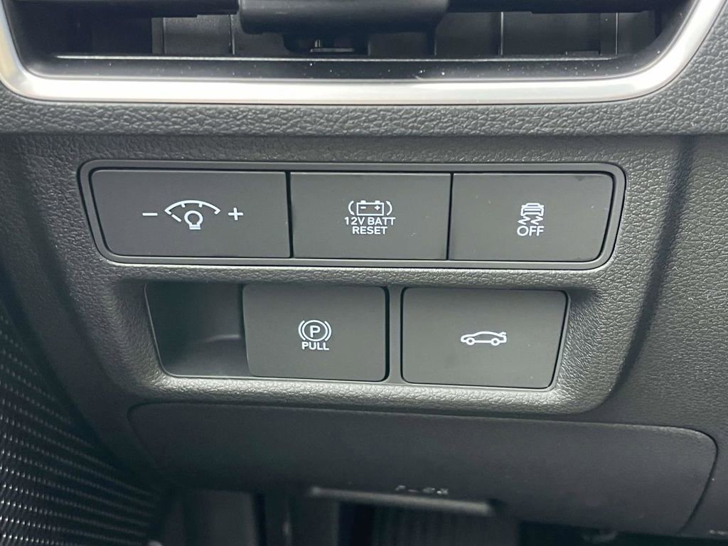 Used 2026 Hyundai Sonata SEL image 25