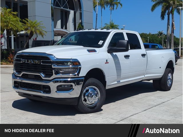 New 2026 RAM 3500 Tradesman w/ Chrome Appearance Group A
