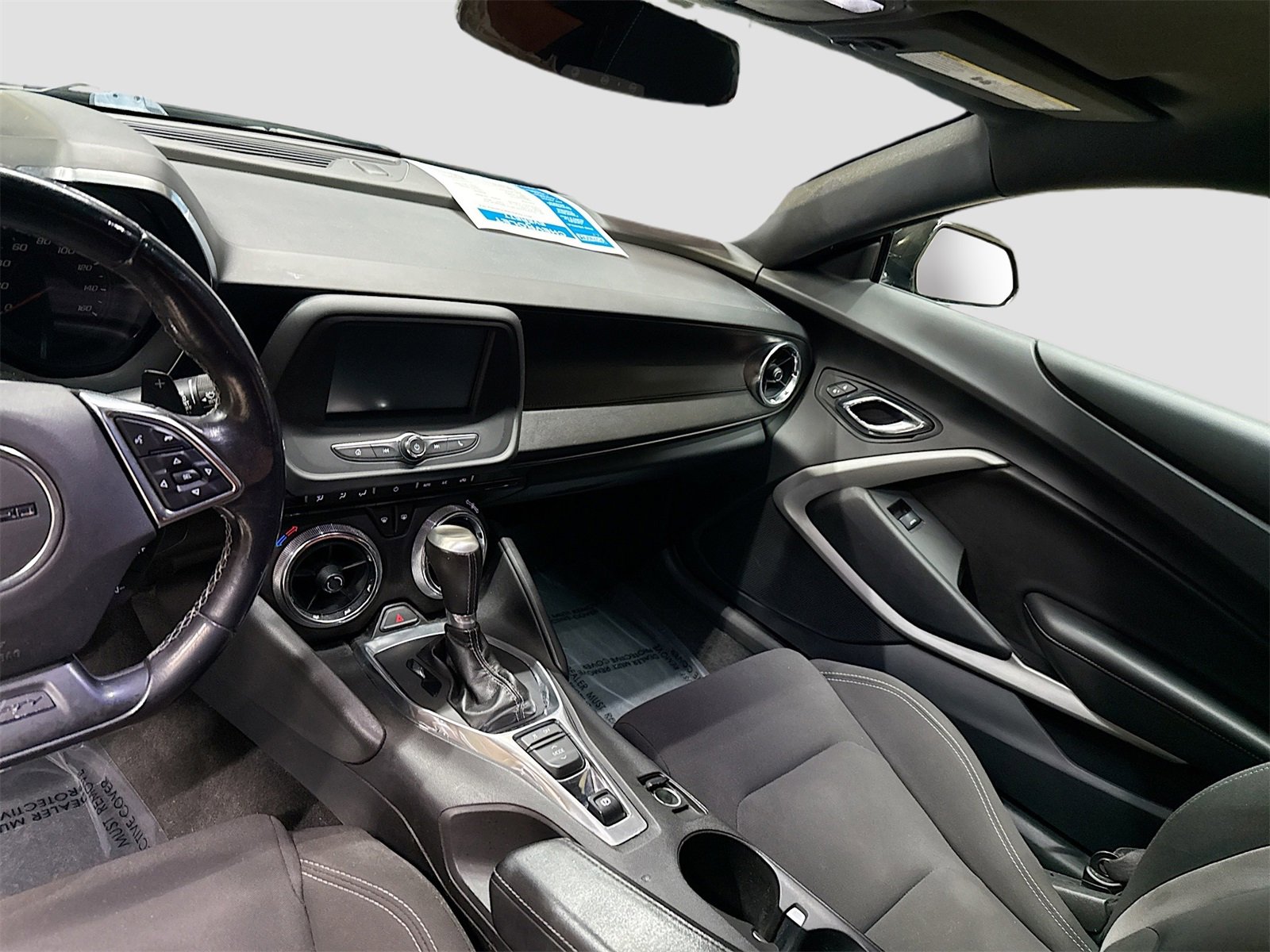 Used 2017 Chevrolet Camaro LT image 21