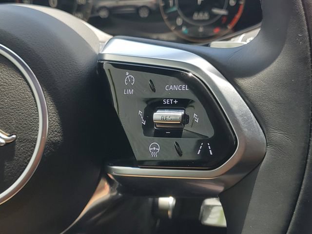 Certified 2026 Jaguar F-PACE R-Dynamic S AWD/4WD image 26