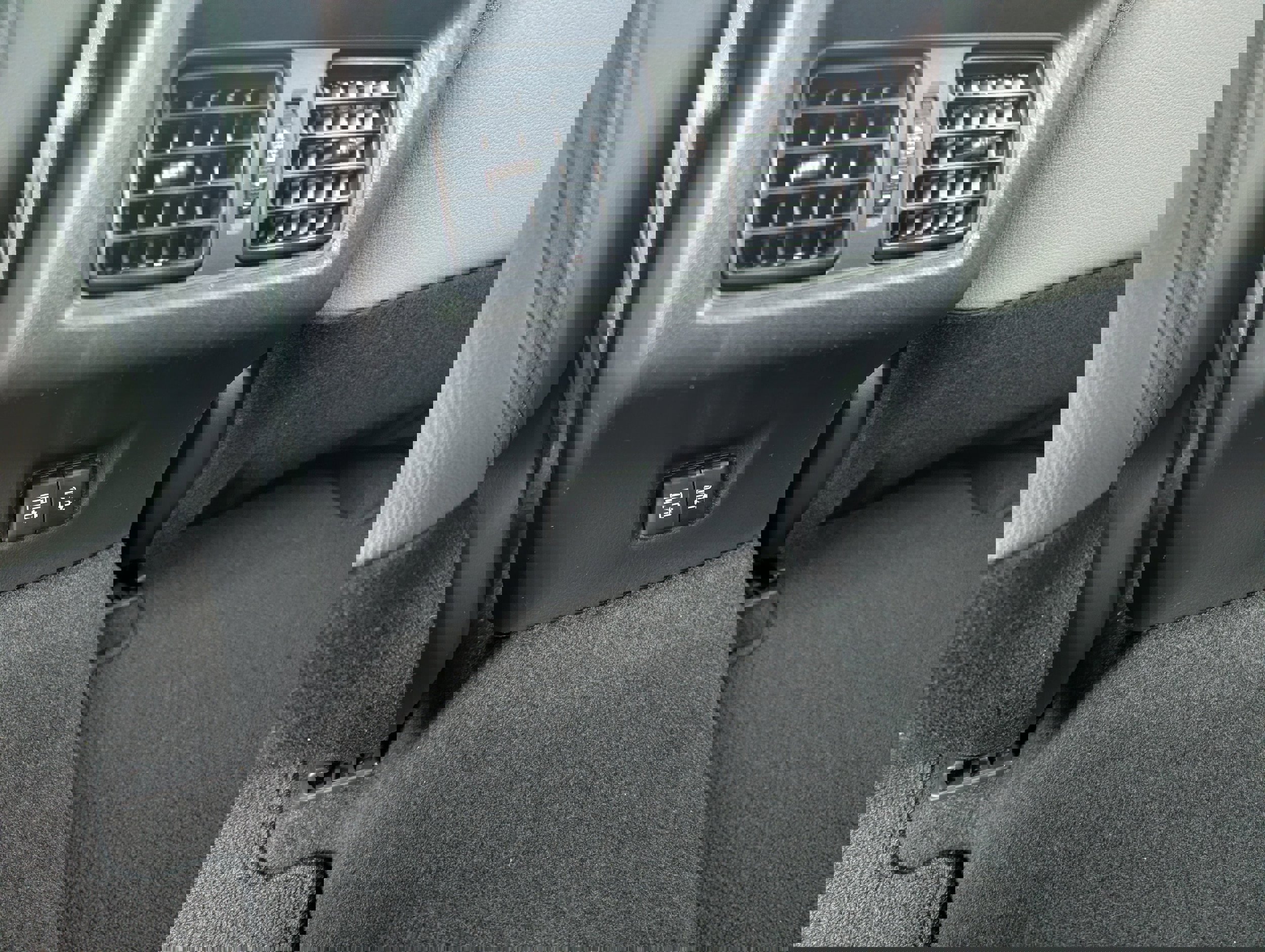 New 2026 Toyota Camry SE image 28