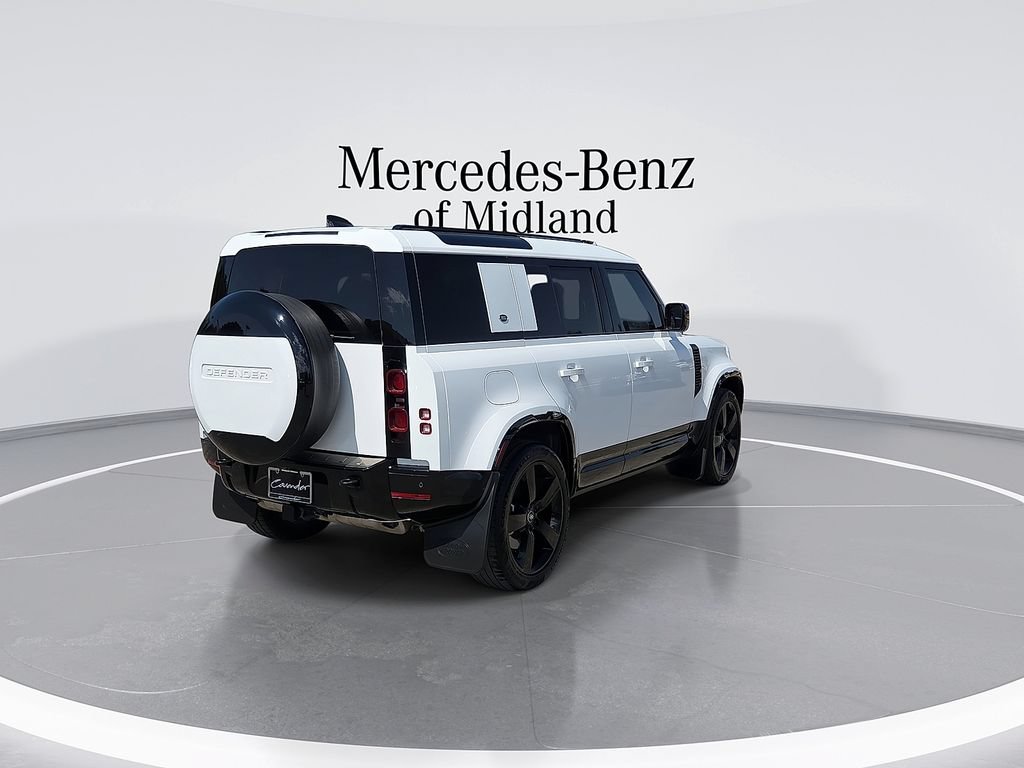 Used 2024 Land Rover Defender 110 X-Dynamic SE AWD/4WD image 8