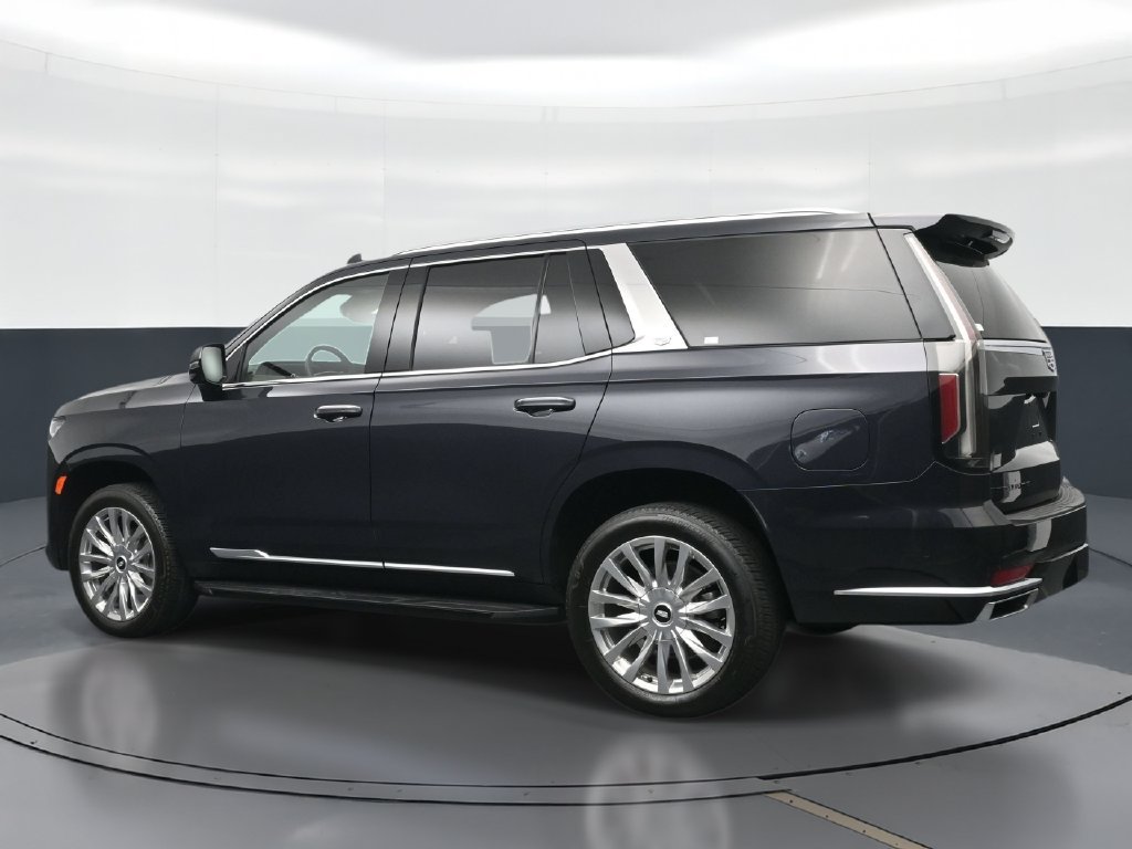 Certified 2023 Cadillac Escalade Premium Luxury RWD image 3