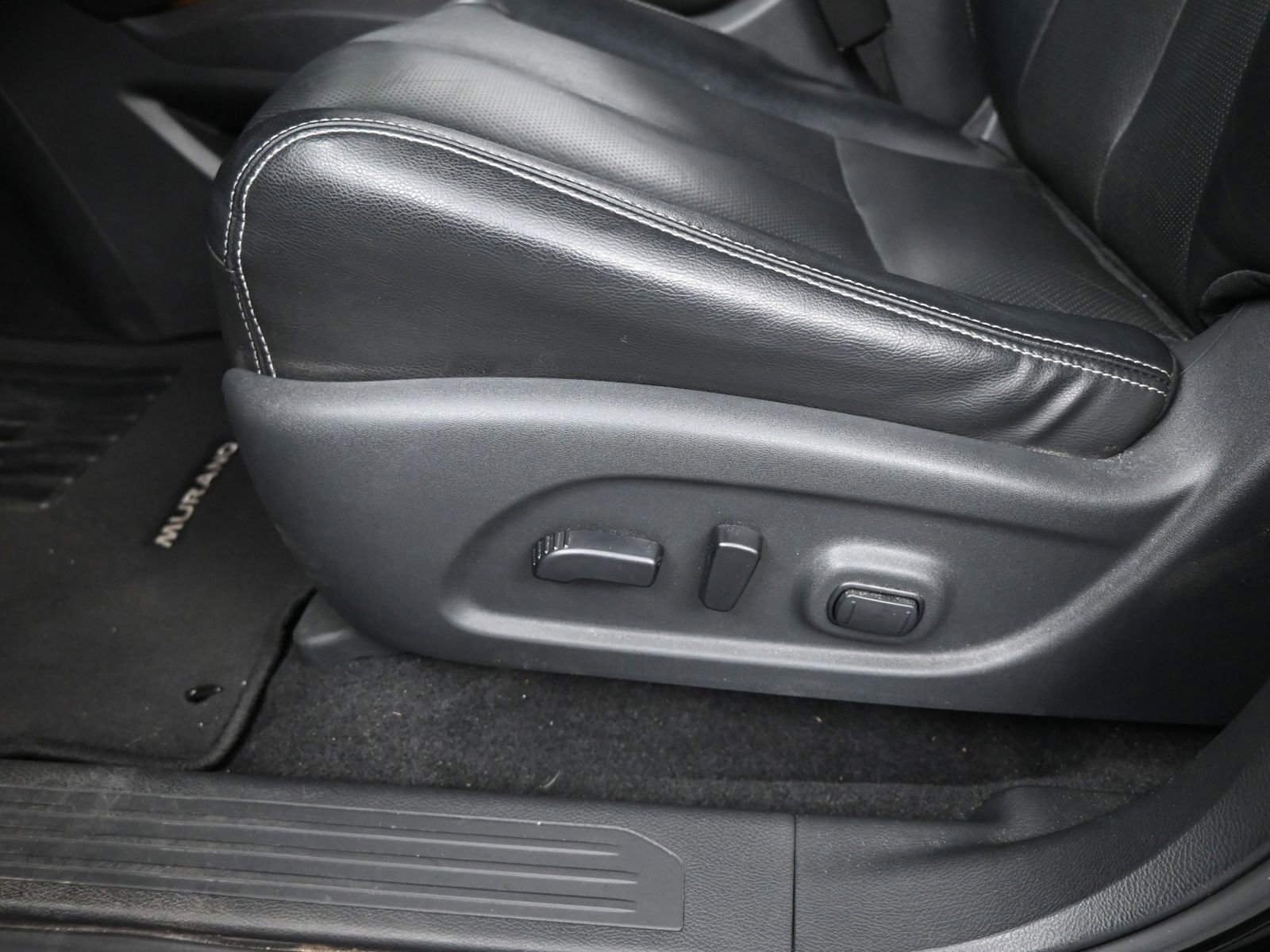 Used 2022 Nissan Murano SL w/ SL Moonroof Package image 10