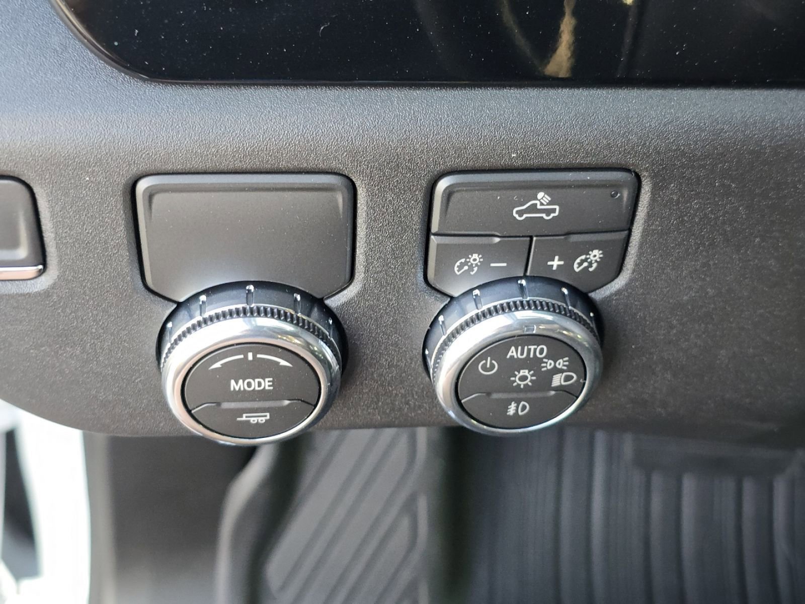 New 2026 GMC Sierra 1500 Elevation image 10